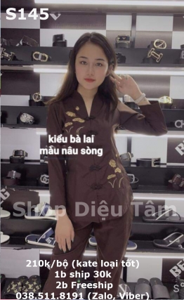 ao trang di chua ao trang di chua